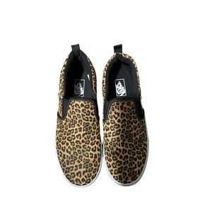 Cheetah slip on Vans